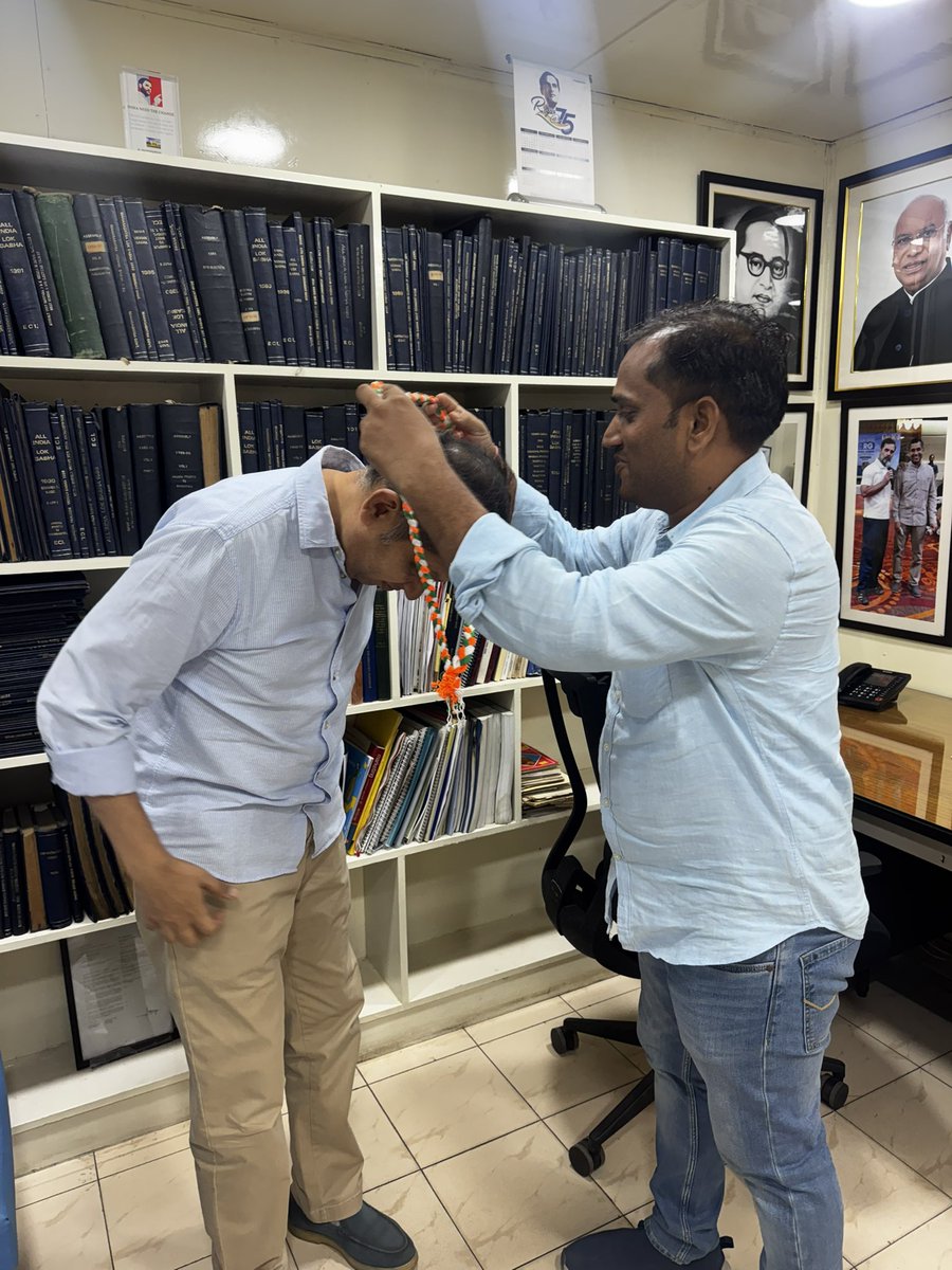 vishal_INC's tweet photo. Met Mr. Praveen Chakravarty Ji, my boss at the All India Congress Committee and a newly elected Rajya Sabha MP from Tamil Nadu and extended my congratulations and best wishes for his future political journey. @pravchak @SachinPilot https://t.co/AMykhAqDjn