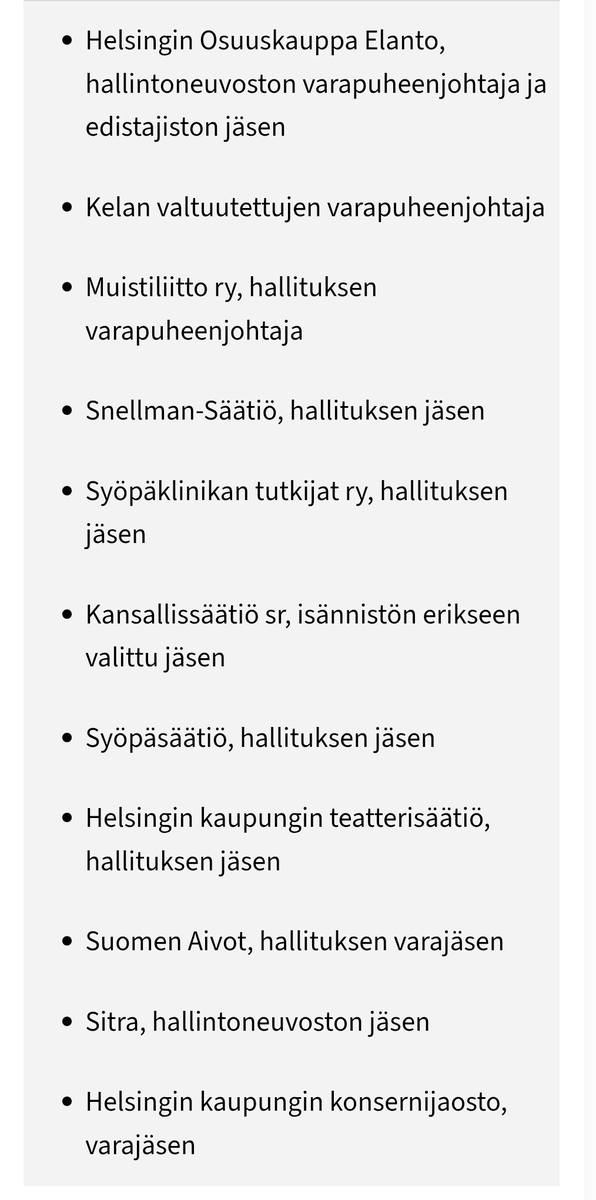 atoikkan's tweet photo. @sarisarkomaa @IkonenAK Kyllä sinunkin on jo aika luopua näistä hillotolpistasi, hävettää kuinka läpinäkyvää taivastelua.

t, hyvin lähellä entinen kokoomuksen äänestäjä https://t.co/hjugS3bL2P