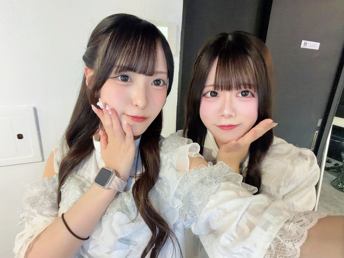 _Raymelan_'s tweet photo. ♡本日の出勤キャスト♡

りな(@_rirchamu )
ゆあ(@nyam3n_ )
あまい(@_amaichann )時間未定

沢山のご来店お待ちしております🥂✨

遠隔サイト⤵︎ ⤵︎
🔗https://t.co/I8TowuEKsK 

📍歌舞伎町1-13-7 コマビルB1F
⏱18:00~23:00（Lo.22:30） https://t.co/LYLzMlYKhS