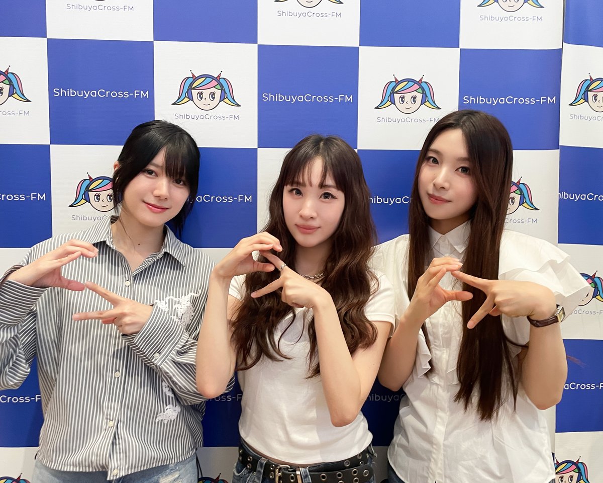 gpp_fly's tweet photo. [📷] #GPP_PICTURE

＼「大西桃香のSHIBUYA DE PARADISE!!」／

生放送楽しんでいただけましたか❔💞
お呼びいただきありがとうございました💌

#シブパラ #GPP #ジーピーピー #MOMOKA #SARA https://t.co/mo6347E7I8