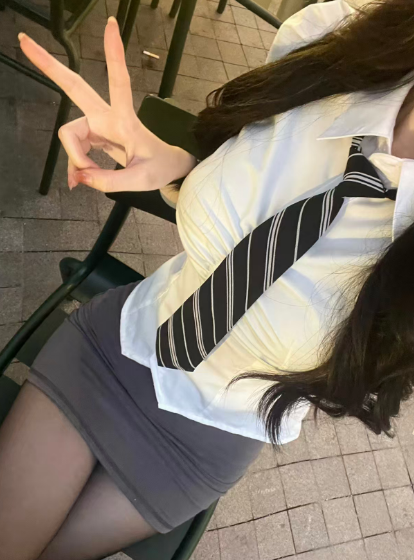 角落逢暮春 tweet media