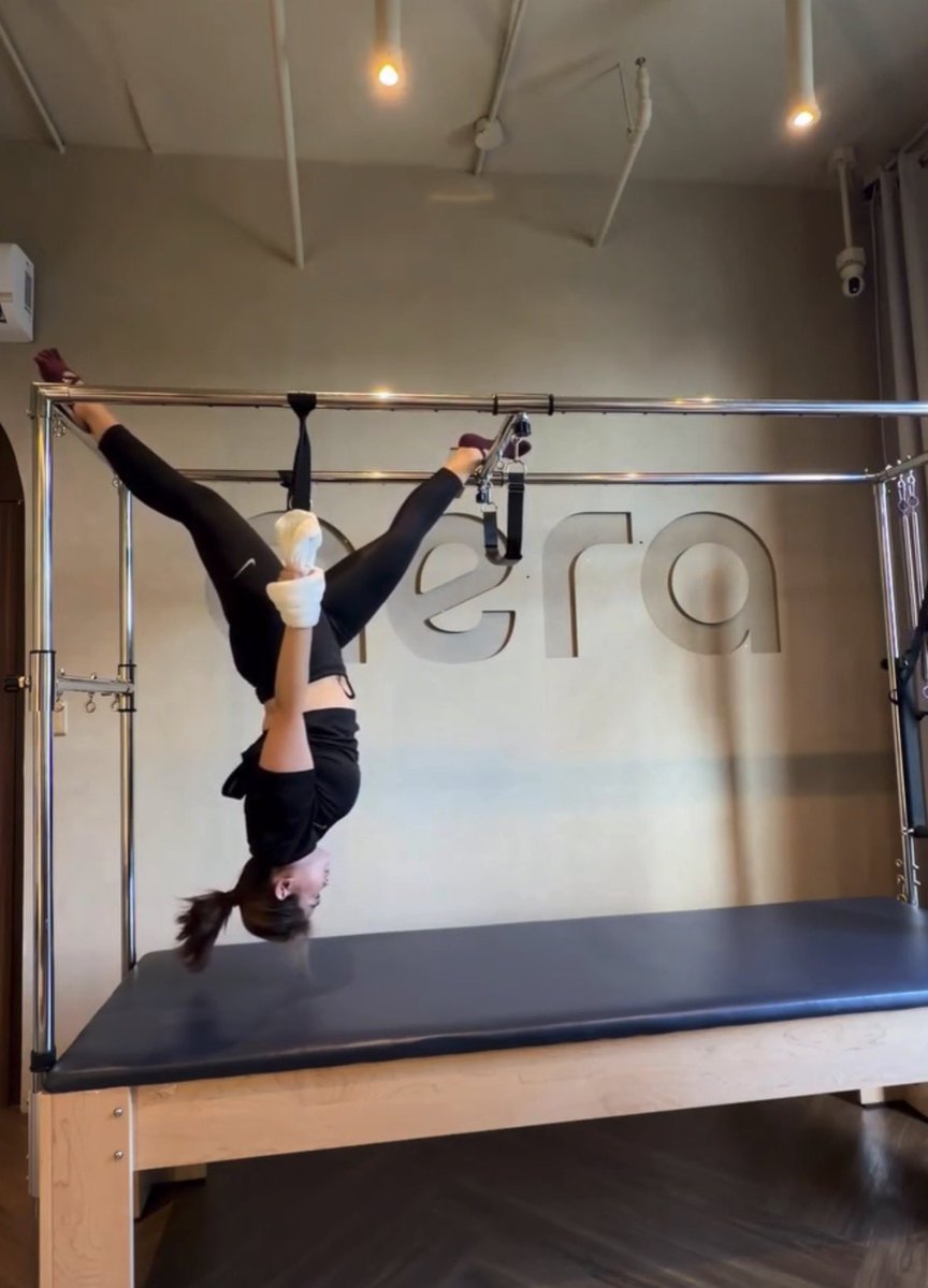 abeancax_'s tweet photo. is there anything else that this woman can’t do? damn 😮‍💨🫵🏻 https://t.co/WntckbLLVN