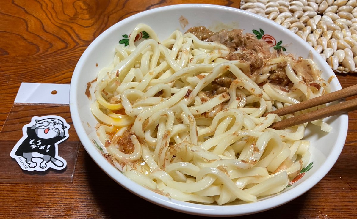 index5per's tweet photo. ねこまんまならぬ、んままんま。
野菜？
今週分の野菜は今作ってるよ🫕
きゃらぶき作る間にこれ作れちゃうから先に食べる🤭 https://t.co/JOsGG5jMAb