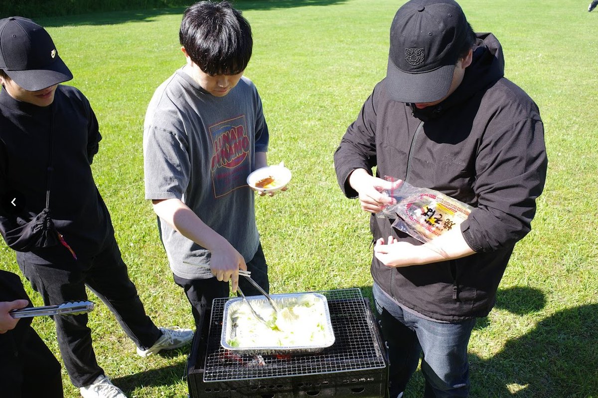 hiuitohvizlab's tweet photo. 肉肉焼きそばおやつ https://t.co/nwsPC4CGZS