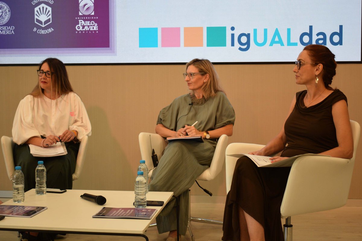 ualmeria's tweet photo. 📊 La #UAL, la @UCOIgualdad y la @pablodeolavide
presentan el primer estudio interuniversitario sobre conciliación y corresponsabilidad. Los datos reflejan que las mujeres siguen asumiendo una mayor carga de cuidados.
Más información📷 https://t.co/XNlEGtkiea #SoyUAL https://t.co/5rbAWxdClU
