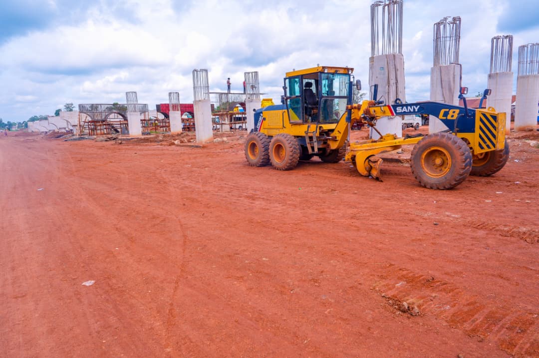 Dolusegun16's tweet photo. Dada Olusegun on Federal Allocations, Local Contractors, and Quality

Speaking on behalf of the Renewed Hope media team, Special Assistant to the president on Social Media, Dada Olusegun noted that the delegation had spent three days touring Ebonyi and witnessed massive, state‑of‑the‑art construction sites. 

He observed that President Tinubu appreciates the good works of Governor Francis Ogbonna Nwifuru and, more importantly, that the increased allocations from the federal government are being visibly utilised. 

He directly credited the savings from the fuel subsidy removal for making many of these projects possible, noting that without those funds, some of the ambitious initiatives would have remained pipe dreams. Olusegun also highlighted the extensive use of local contractors, which has boosted state economies and created jobs. He praised the quality of roads, health facilities, and educational institutions, concluding that the Renewed Hope Agenda is delivering tangible results at scale

#SouthEastRenewedHopeTour