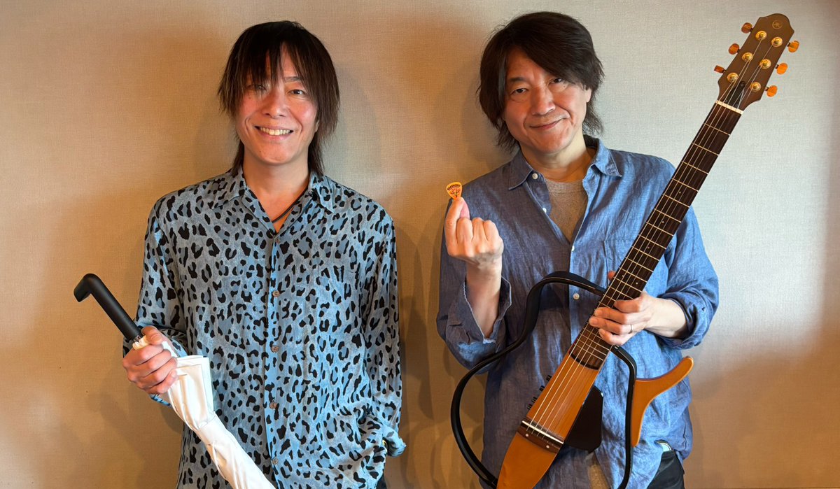 gr_tfm's tweet photo. 【#GRANRODEO のハートに火をつけて】

🎬番組冒頭３分無料公開🎬

今夜は…
今週末、｢G20 ROCK☆SHOW｣の上映会が開催🎦
｢ハートに火がつく🔥GRライブシーン‼️｣

リスナーお気に入りのライブシーンは📀

そして、2人がよく見る映画とは⁉️

詳しくは配信で🎵
🔗https://t.co/3xRQbjA3HS

#ハト火 https://t.co/Y6OypJJsQZ
