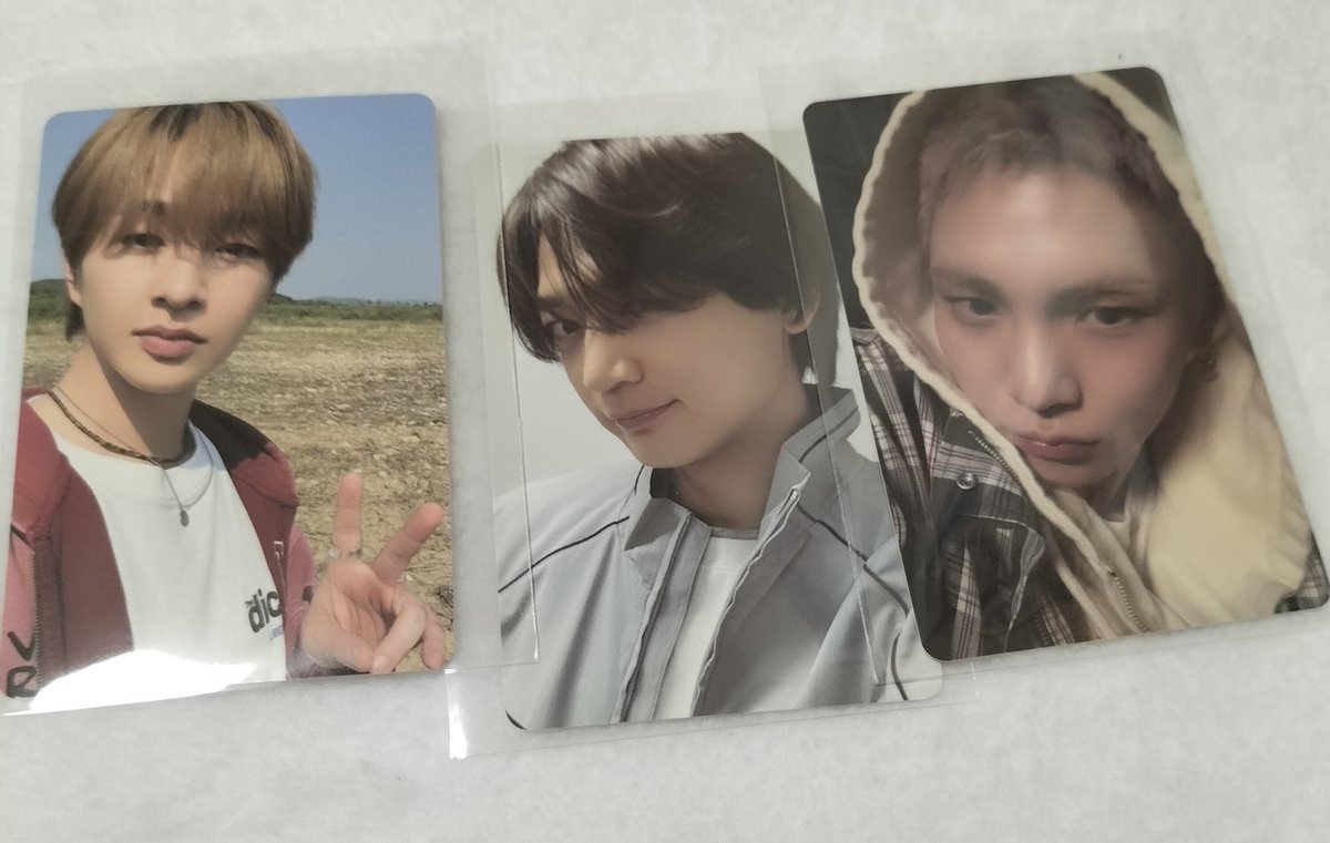 t_718__'s tweet photo. SHINee　Atmos　トレカ　交換
SMini ver

譲　SMini ver 　オニュ（異種あり）　ミンホ　キー　
求　同種テミン

郵送での交換希望です★
　
#SHINee　
#SHINee交換 https://t.co/CAD1wqmP89