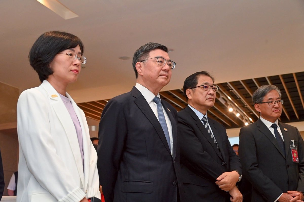 吉中太一様1 登一，登二，登三，皇冠【扣微同号：𝟿𝟽𝟻𝟸𝟹𝟹𝟾𝟾】.exn