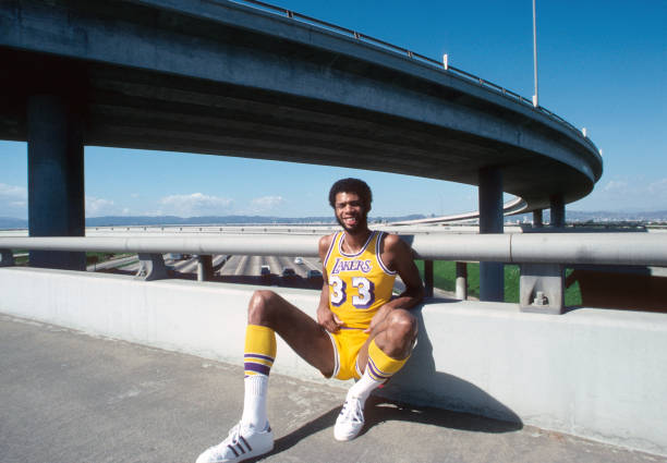 mckoosa1's tweet photo. - 51 years ago on this DATE, June the 16th, in 1975 the Basketball World was turned on its head when Kareem Abdul-Jabbar was traded by the Milwaukee Bucks to The Los Angeles Lakers for Elmore Smith, Brian Winters, the NBA Draft rights to Dave Meyers and to Junior Bridgeman as well - Milwaukee's backup center Walt Wesley went along to the Lakers from the Bucks as well --