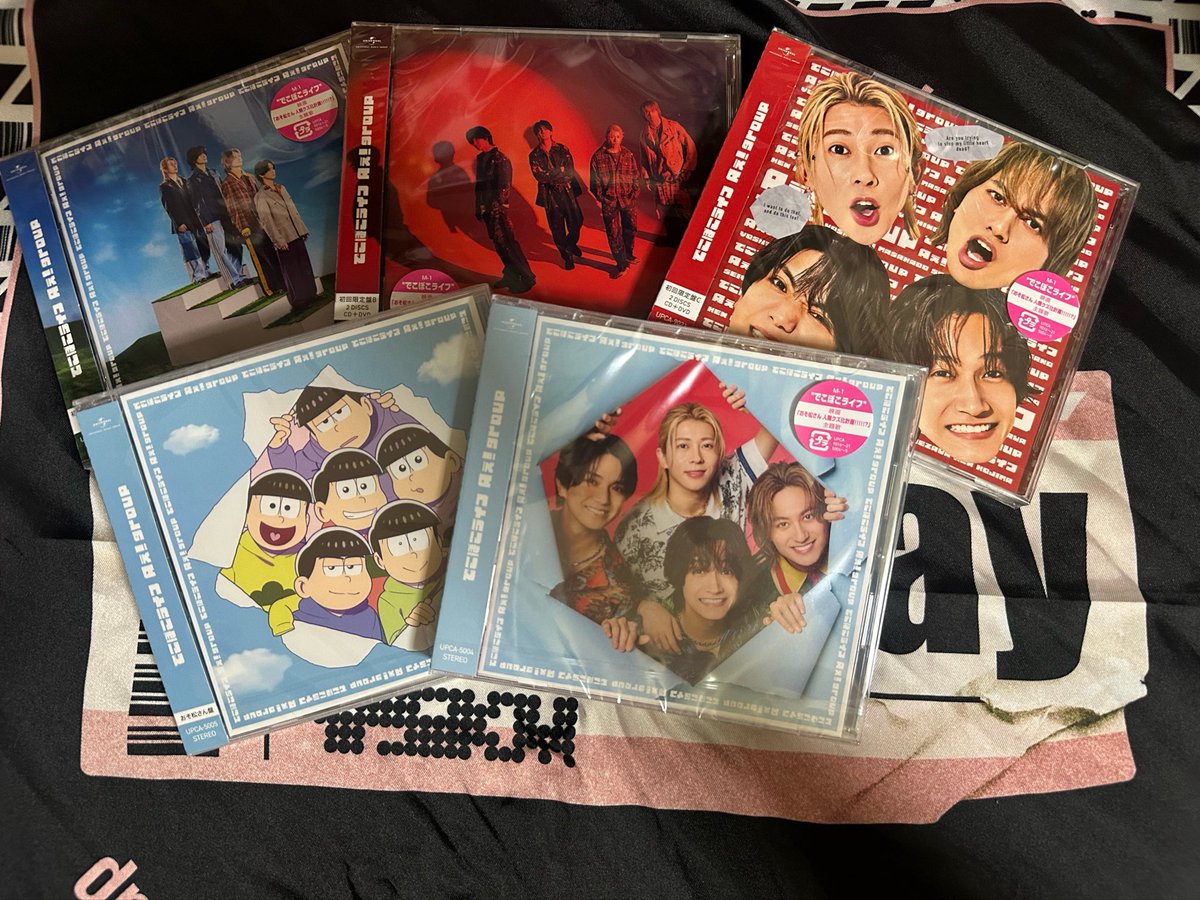 kssrsro's tweet photo. フラゲなりー

でこぼこの方はまだ届くー https://t.co/XI5GI06NXF