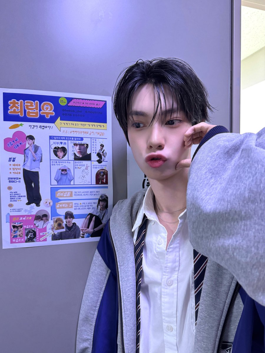 leelovelang's tweet photo. 립냥이💕💕
기니부💕💕 https://t.co/eBAFmSVGD7