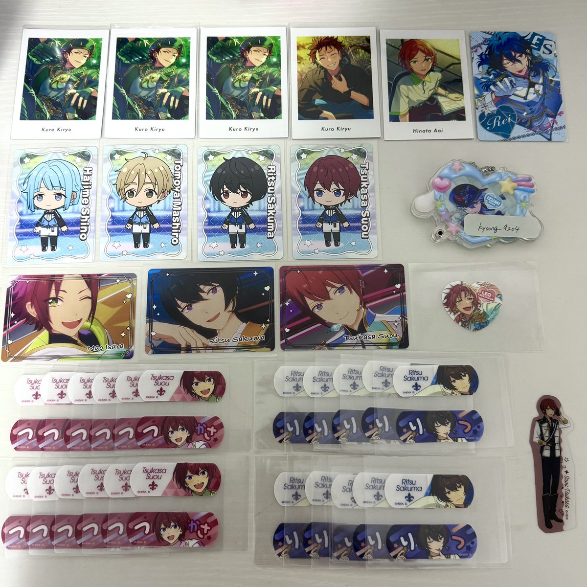 kyoong_9204's tweet photo. あんスタ Vol.6 Action Private ぱしゃっつ あんスタ チップス チャームエイド 交換

譲→レオ 凛月 司 スバル 真 千秋 奏汰 鉄虎 燐音 HiMERU マヨイ 巽 みか 宗 ユメ 零 アドニス ジュン 紅郎 ひなた 創 友也 凛月 司 真緒 

求→泉 奏汰 スレッド https://t.co/BvUnwWTtOa