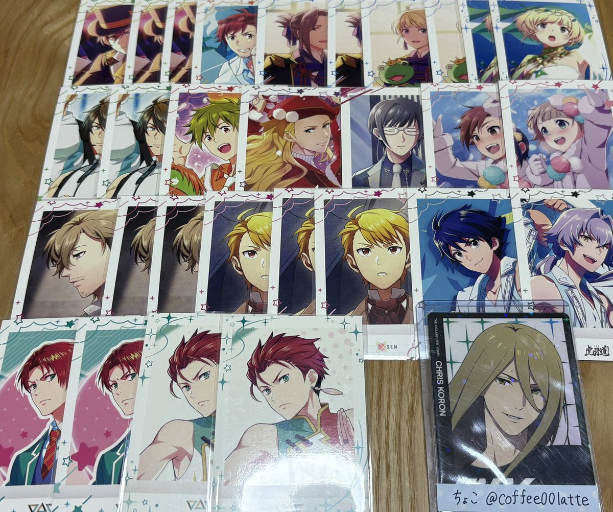 coffee00latte's tweet photo. SideM ぱしゃこれ 8弾 9弾 交換

【譲】 冬馬 輝 ピエール みのり 英雄 翔真 隼人 荘一郎 志狼 かのん 類 次郎 タケル 漣 鋭心

【求】 画像異種 10th シーパラ FiFS 表情 フォトカ 缶バッジ クリス 雨彦 想楽 Legenders

郵送交換
複数提供◎
異種の為難しいとは思いますがお気軽にお声掛け下さい！ https://t.co/67DItjb7LS