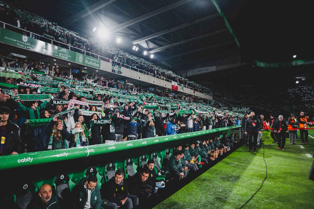 GradaBpro's tweet photo. El Sardinero 25/26:

▪️Mejor asistencia: 22.481 espectadores vs @FCBarcelona en Copa

▪️Mejor asistencia en Liga: 22.408 espectadores vs @realvalladolid 

▪️Colgó en NO HAY ENTRADAS en 10 partidos.

▪️21.136 espectadores de media y 94% de aforo completo.

Brutales los datos de la afición del @realracingclub