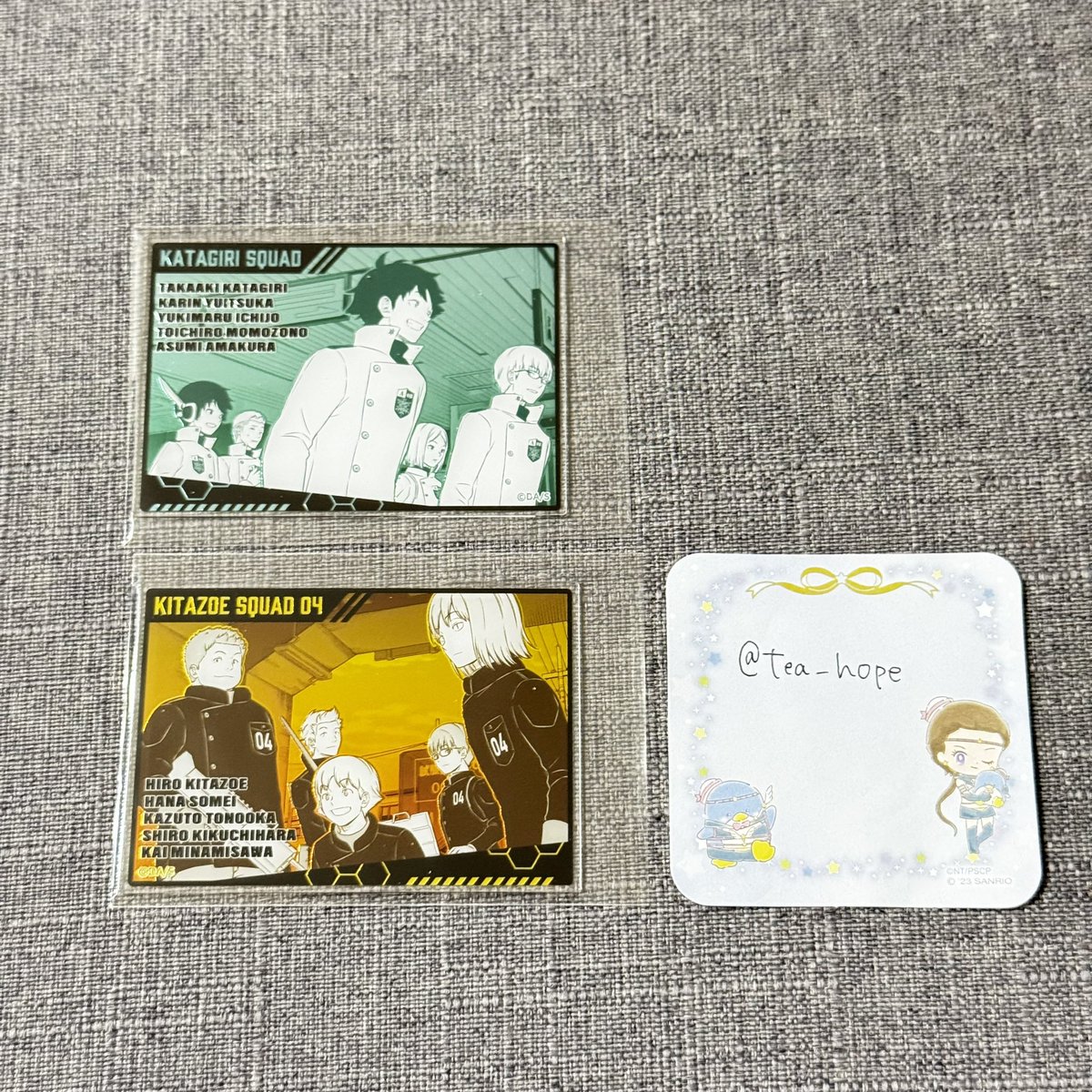 tea_hope's tweet photo. ワールドトリガー ワートリ 箔押しアクリルカード アクカ 交換

譲) 片桐隊　北添4番隊

求) 玉狛第一 諏訪7番隊　水上9番隊　王子2番隊

都内手渡し、Yahoo!フリマのトレード機能での郵送交換対応可能です。普通郵便での交換も検討いたします。

お気軽にリプまたはDMにてお声掛けお願いいたします🙇‍♀️ https://t.co/XAFh1piqh1