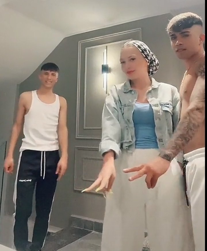 fenomenler_net's tweet photo. Hırtlara vermesini bilirsin ama 🤣
Profilimde Sabitledim https://t.co/vCP8NKIU48