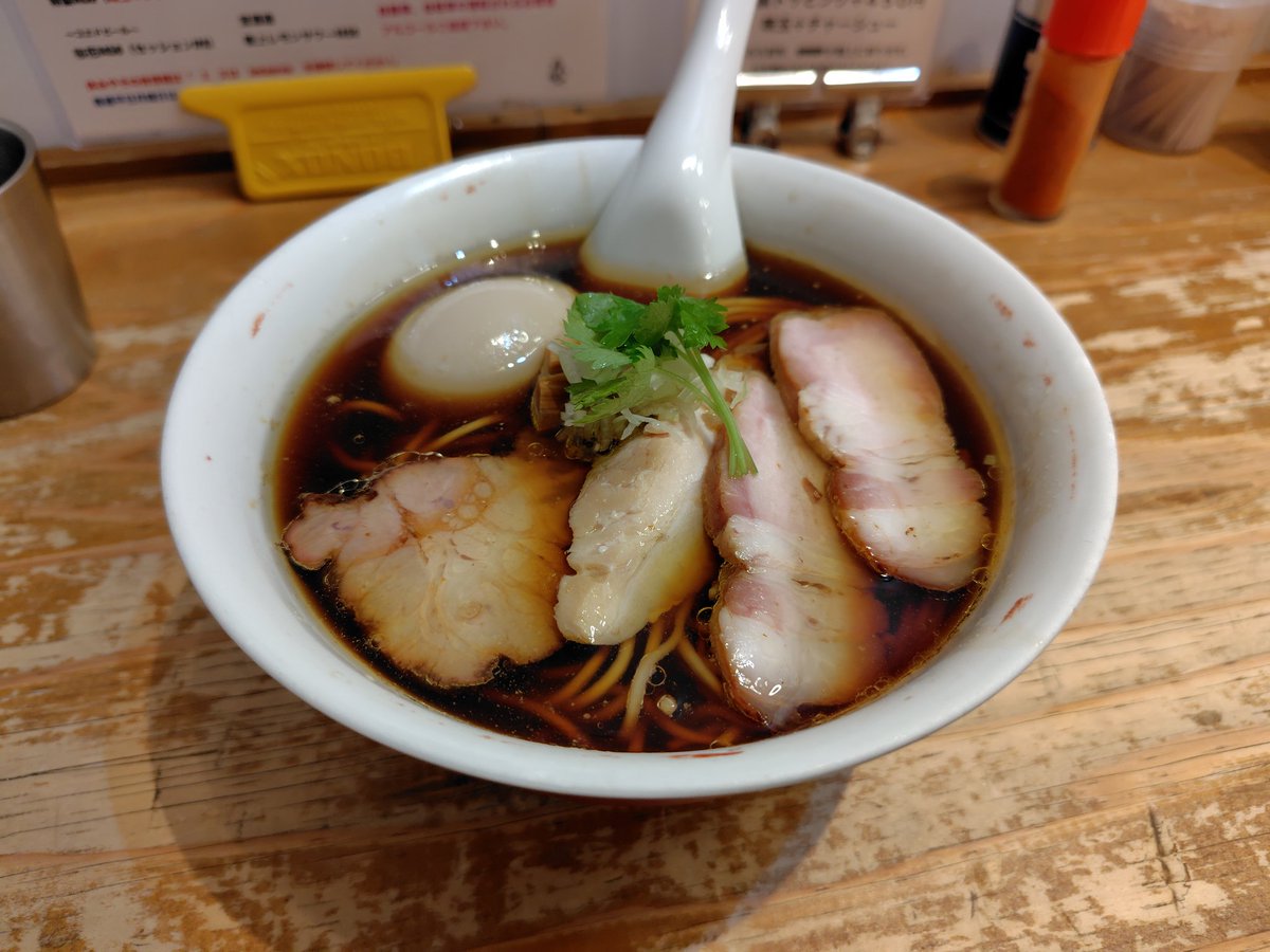 Young_Unchi's tweet photo. まって美味しすぎた
感動を共有したいが言葉が足りない https://t.co/3lw27bK006