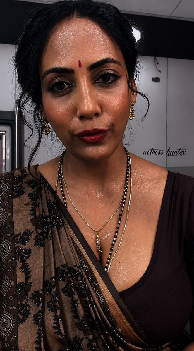 actresshunter5's tweet photo. Milfy meghana 🤤🤤

#meghanachowdary https://t.co/dj36m277Qm