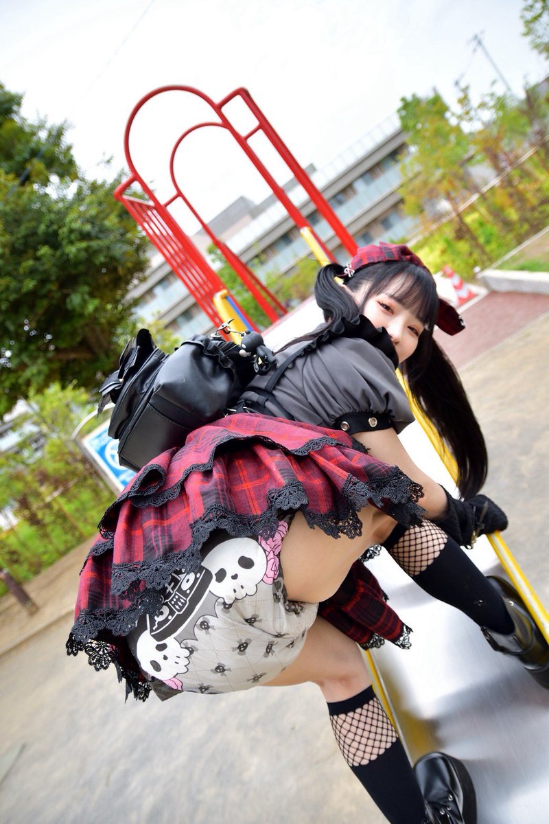 crotch96's tweet photo. ここ数日、兎美かれんさんがアップしているこれらの写真はお察しの通りこの新作写真集に収録されているものです！！
じつは屋外撮影もしてきました！！
こんなに膨らんだオムツでw
隠せないくらい膨らんだオムツ、みんな大好きだよね？？絶対見たいよね？？
写真集買う予定の人、超お楽しみに！！ https://t.co/IPnqi3MMW6