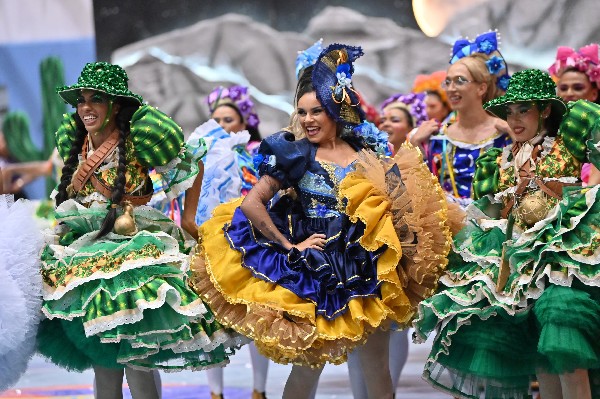 Atento24h's tweet photo. Junina São João vence o São Gonçalo Junino 2026 e vai à Globo Nordeste; Padre Piná é campeã tradicional.
https://t.co/0f5Ns9nHkU https://t.co/3LrNVbLBKg