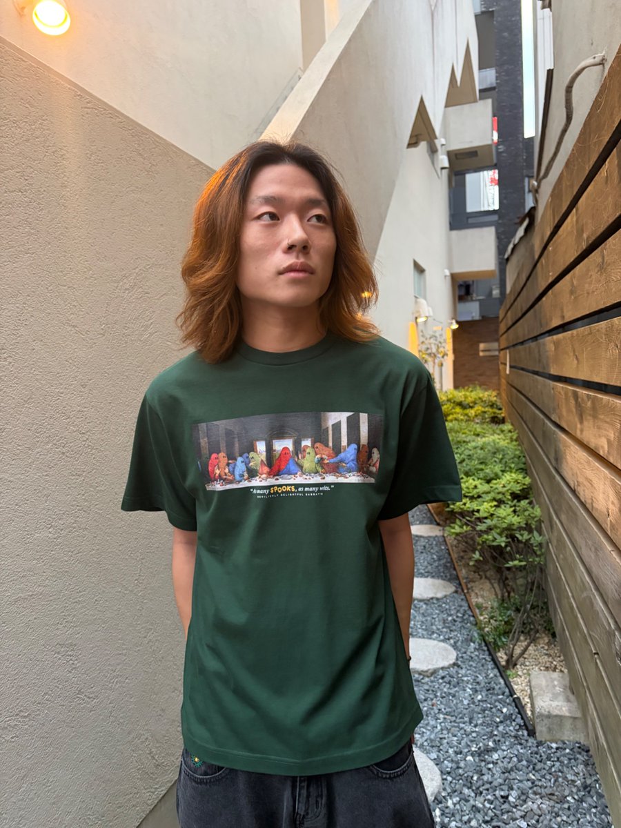 OSAKAWARP's tweet photo. SABBAT13（サバトサーティーン）の新作Tシャ
ツ！！
フロントのデザインマジでかっけー！！
バックのデザインもシンプルだから着こなしやすい！
webショップはちょっと待っちょって！～
こうちゃん 170cm TシャツM ボトムM
自社SHOP新規会員登録で500Pプレゼント！！ https://t.co/b0wCtMQtzK