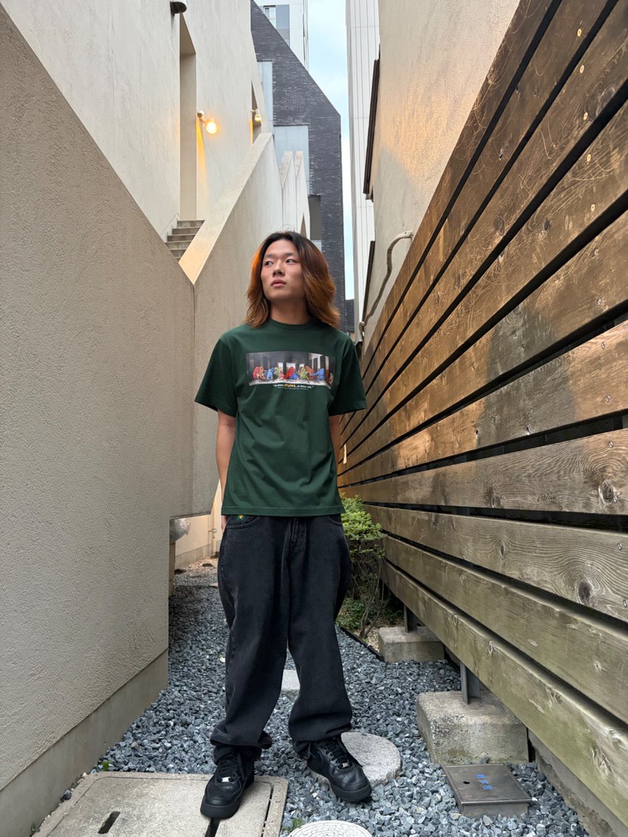 OSAKAWARP's tweet photo. SABBAT13（サバトサーティーン）の新作Tシャ
ツ！！
フロントのデザインマジでかっけー！！
バックのデザインもシンプルだから着こなしやすい！
webショップはちょっと待っちょって！～
こうちゃん 170cm TシャツM ボトムM
自社SHOP新規会員登録で500Pプレゼント！！ https://t.co/b0wCtMQtzK