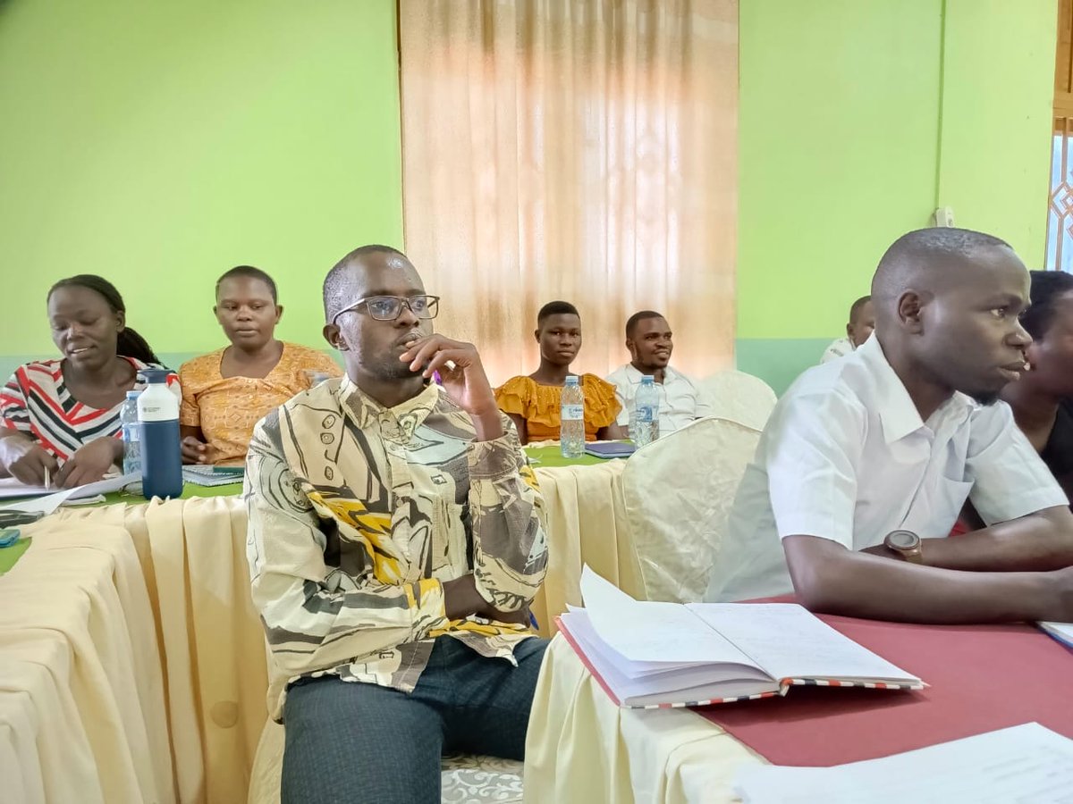 amos_tp's tweet photo. 📢 Today marks Day One of our two-day Refresher Training on Advocacy, Influencing, and Access to Justice  for members of the Nebbi Youth Advocacy Network (NYAN). We are strengthening the capacity of 30 youths to promote access to justice.
@cehurduganda @ndyan24
@PlanUganda https://t.co/2vGb6naa8N