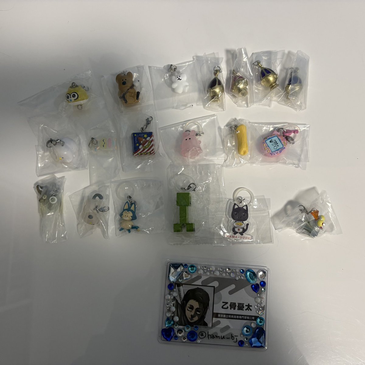 hamu_bj's tweet photo. 【交換】めじるしアクセサリー ガチャガチャ

【譲】画像1.2

【求】画像3 (🟥優先)

郵送でのお取引になります。
詳細は画像4枚目 https://t.co/bF7YHRvDHL