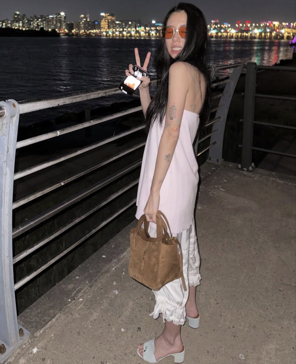 scysupport's tweet photo. COOLEST GIRL EVERRR 🧡 https://t.co/aKOp3YunVt