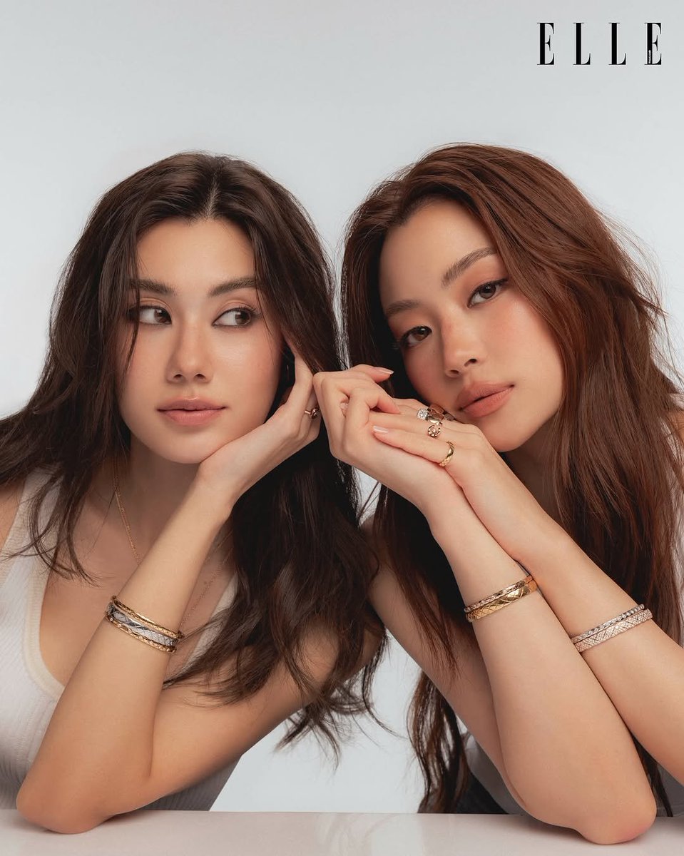 Hibiscus_M_'s tweet photo. ฟินอ่ะ ชาแนลให้ลีน่าหมิว 3 ไลน์เลย Jewelry Fashion Beauty 😍😍

#CHANELxLenaMiu
#ลีน่าหมิว #LenaMiu https://t.co/TKjigj4wYG