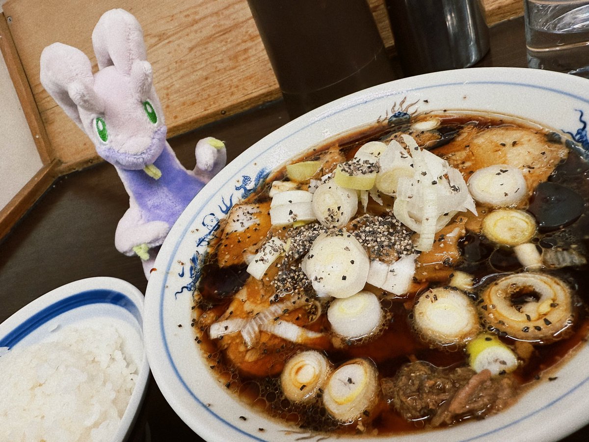 PoPPo_0505's tweet photo. お疲れ様！富山ブラックだよ！😋 https://t.co/YgaYF3gBVR