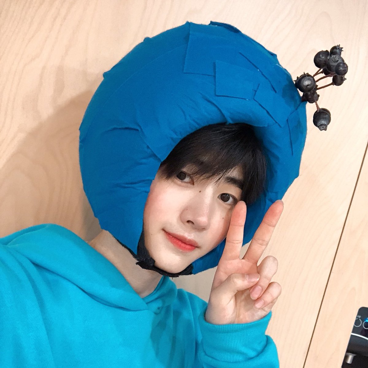 ❄️얼음별 tweet media