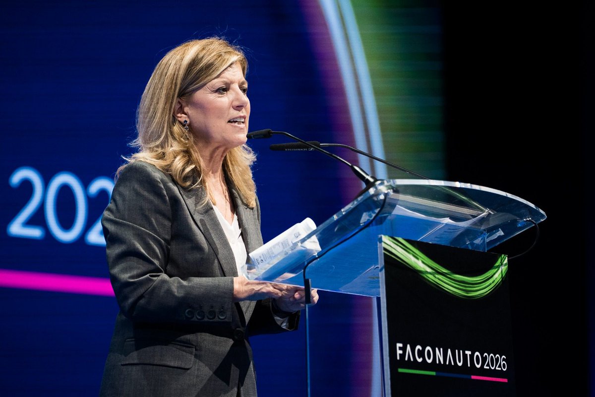 La_Tribuna's tweet photo. 🔴 Última hora | Marta Blázquez, ratificada como presidenta de Faconauto hasta 2029

Toda la información 👇
https://t.co/fU4sv22937 https://t.co/U3DITsfAbh