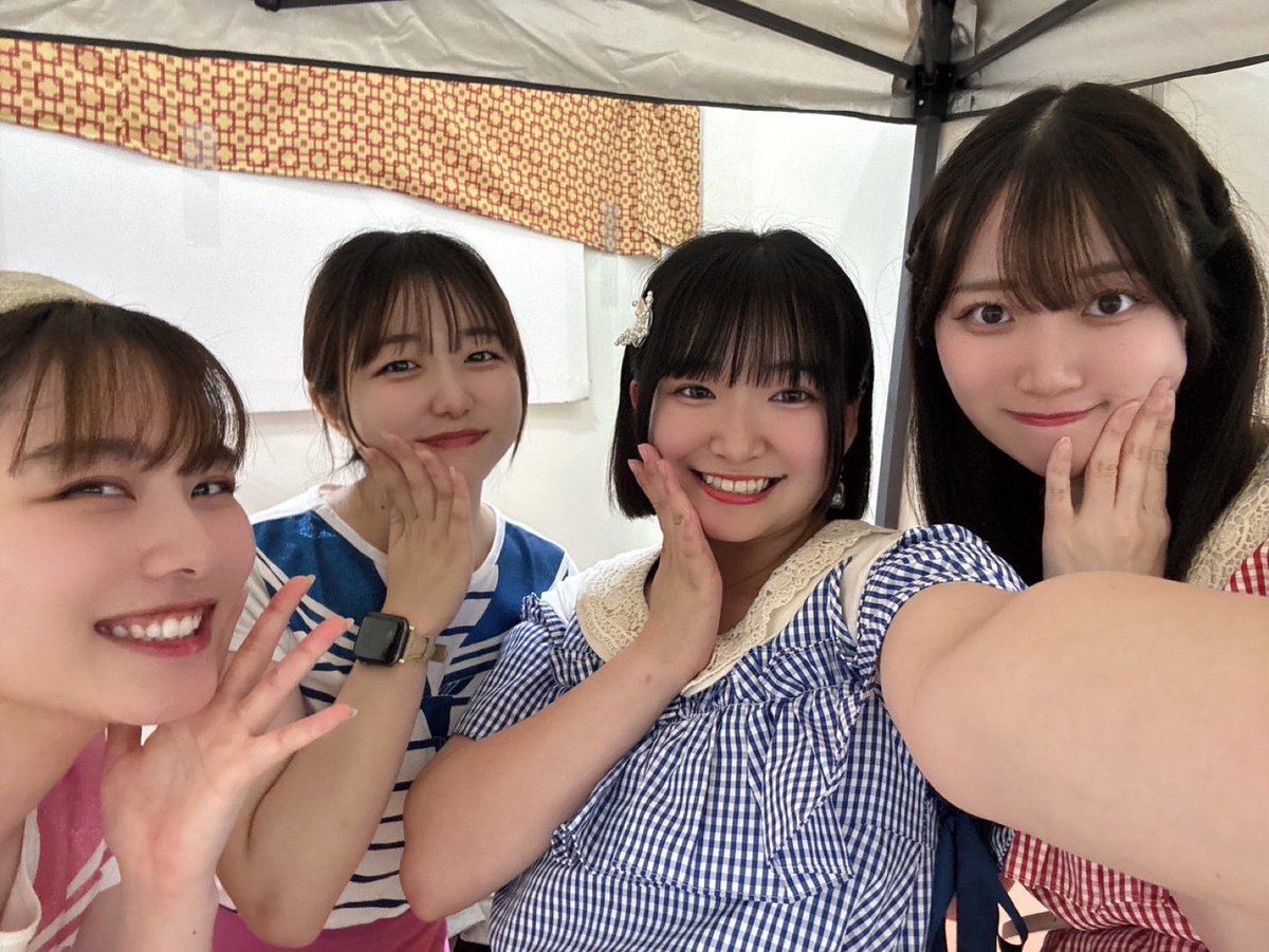 manaka_aida's tweet photo. 【お知らせ】
先日、#アリオ深谷 『みらいたうんへようこそ！〜親子で学べるSDGs』にて会場MCとまなかお姉さんとして出演しました🙌🏻
間伐材で出来た木製うちわにみんなでお絵描きをしたり、歌に合わせて踊ったりしました☀️
盛りだくさんな1日、ありがとうございました🤍 https://t.co/rrOTQknXhQ