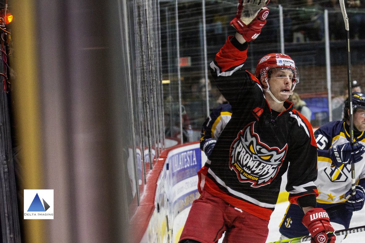 PHProwlers's tweet photo. Did you miss out on game worn jerseys this season? Now's your chance to get a game worn home black jersey! Hit the link below to bid on jerseys worn by Jamie Bucell, Bryan Parsons, Ben Brockway, Bailey Huber and more! Bidding ends on Sunday! #ScratchEmUp
https://t.co/xyGxKeZqJm https://t.co/JAppghSxJD