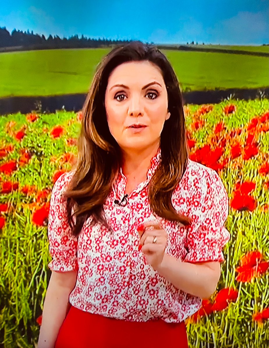 victorvict88141's tweet photo. Beautiful Laura https://t.co/sOsx4Fvsne