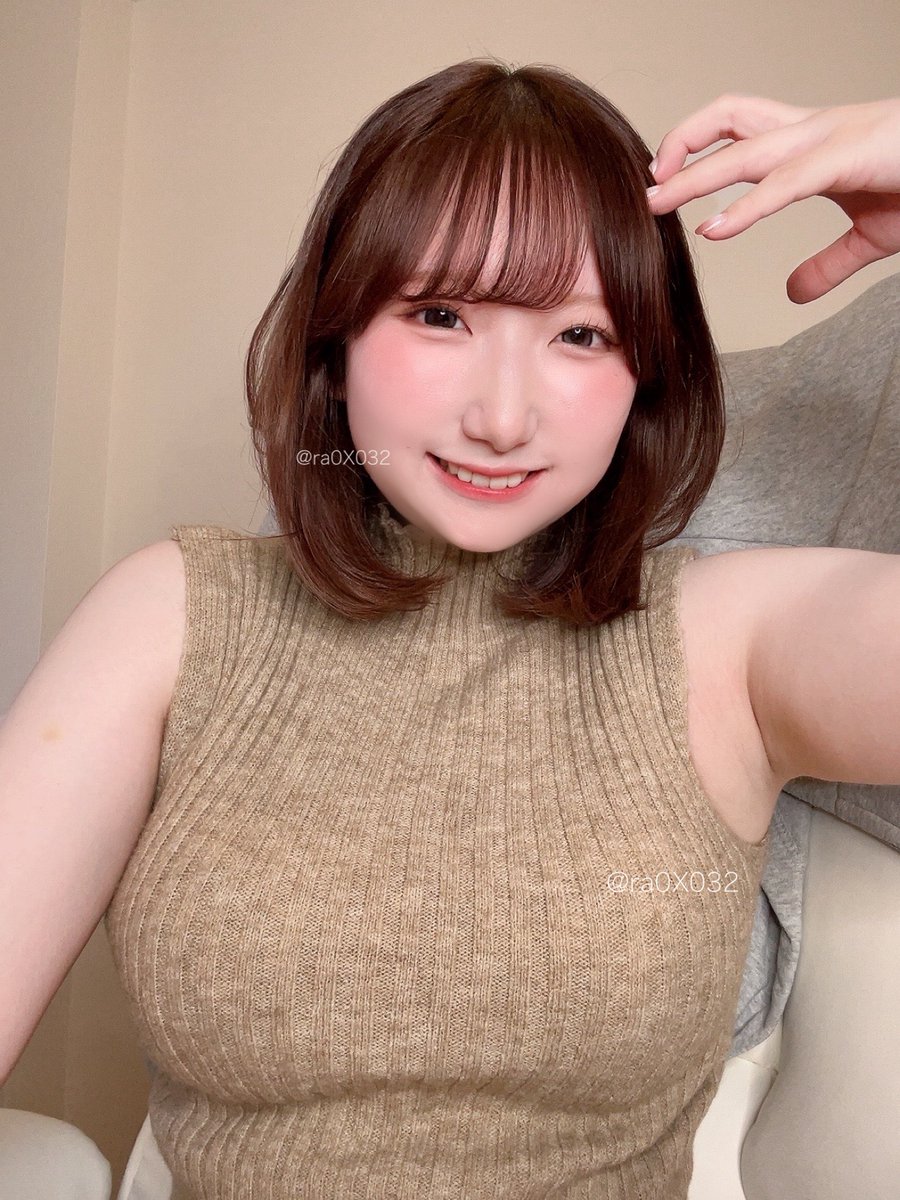 ra0x032's tweet photo. 運動してるからビジュ良女になってる🎶 https://t.co/qTPvlpzSdK