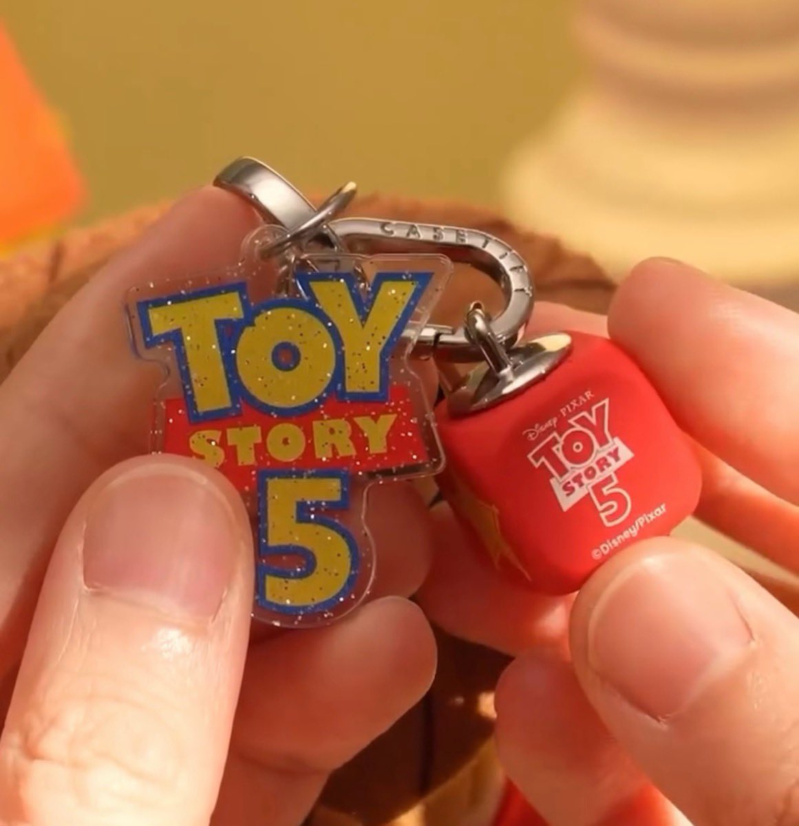 CASETiFY x 映画最新作 TOY STORY 5 コラボテックアクセが国内6月17日