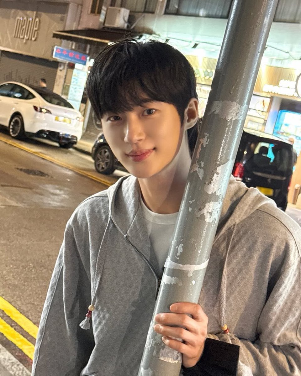 archvebws's tweet photo. ini tuh sung jinwoo e-rank ya? gemec bgt mulletnya 🤏🏻🤏🏻🤏🏻😭😭 https://t.co/uyE98fBNdp