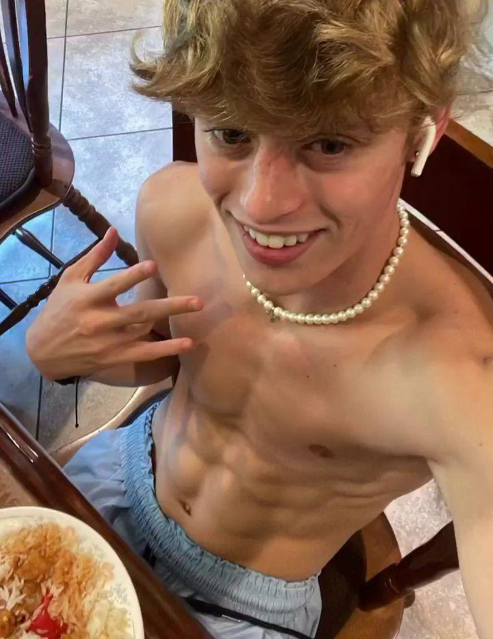 ColeBaitdd4's tweet photo. All bait files 🥵,  bait request 🍆 and join vip groups 💦💦 At discounted rate 

Telegram: https://t.co/RUhNZERThC https://t.co/JF11CKaGXh