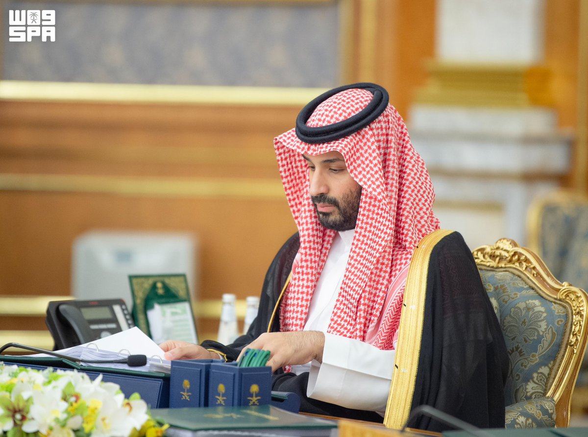 alsaud1ksa's tweet photo. سمو سيدي #ولي_العهد يرأس جلسة #مجلس_الوزراء في جدة. https://t.co/xrftOoTEo0