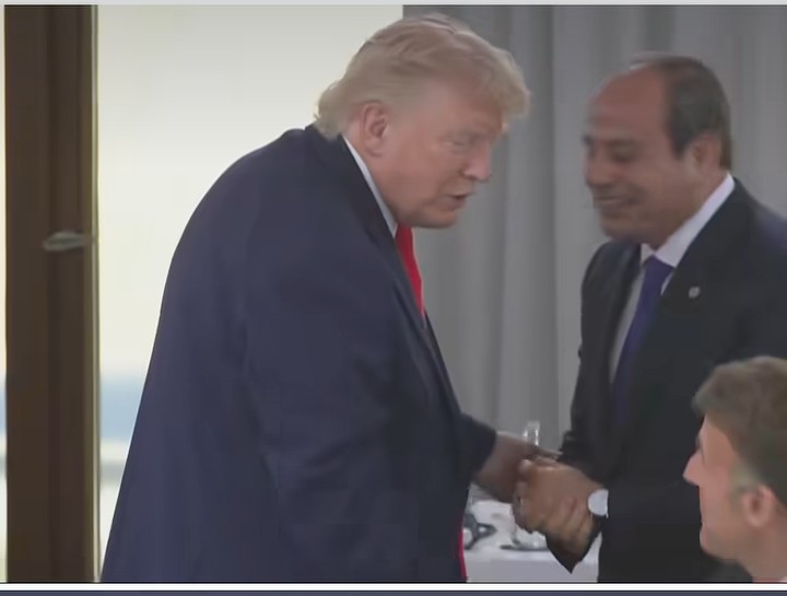 amranes111's tweet photo. الحقارة والدناءة عندما تتجسد في شخص بذاته https://t.co/3BlE1YEvUT