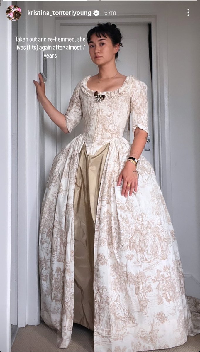 tempest1944's tweet photo. Kristina is...ethereal...

And this dress?? Holy FUCK it's beautiful!!! *dies*

#KTY #WarriorNun #SaveWarriorNun #Avatrice #RepresentationMatters #WomenLovingWomen https://t.co/wst2MPz9Vu