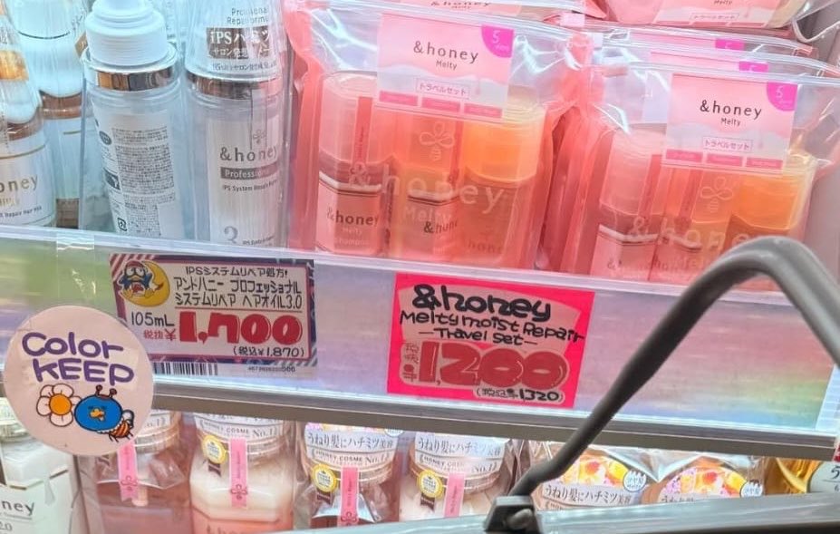 jastipsann's tweet photo. hai guys!!👋🏻
Aku open jastip lagi yaaa
JASTIP JEPANG 🇯🇵
Open Sharing moufusand
Casetify japan
Available by request
Start PO dari sekarang ya gais
Yang mau bisa dm ya atau komen below 👇🏻
‼️limited slot yaa‼️
#casetify #japan #jastipjepang #jastipsann #moufusand https://t.co/p1bJN4XGaj
