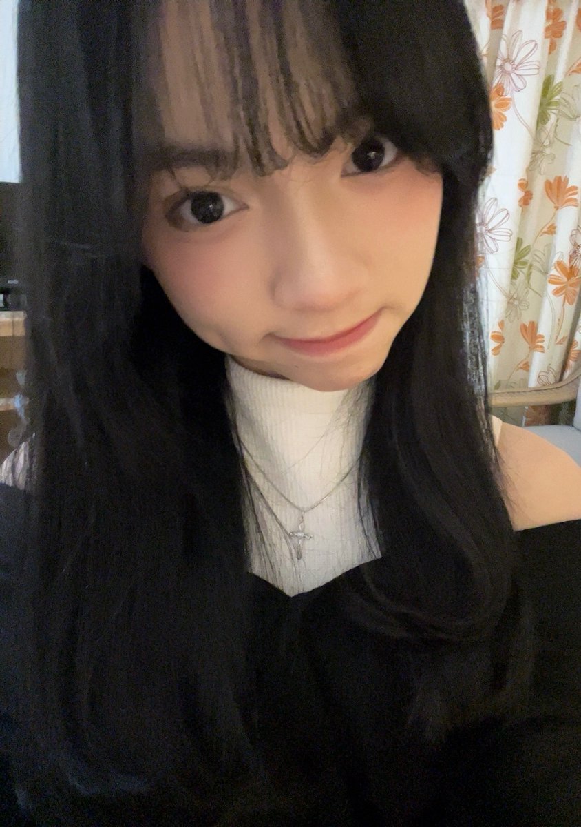 agansam's tweet photo. Aralie https://t.co/yIpAsye6F2