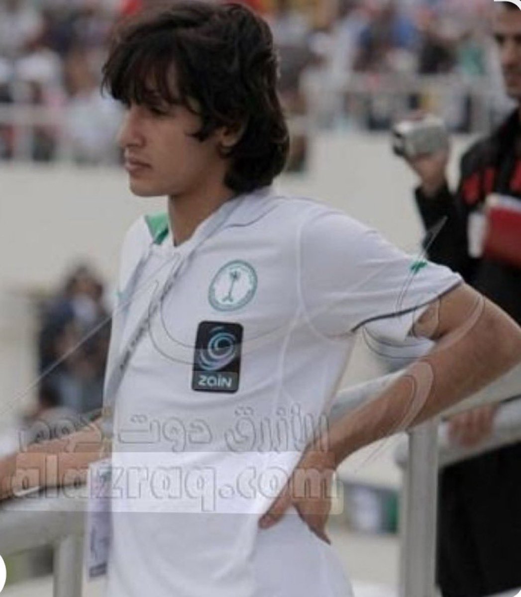 Hilaaaly305's tweet photo. #السعوديه_الاوروغواي
#وصيف_يلو_آسيا 

تخيلوا هذا صار " حامل " لرسالة الانتقاد .! https://t.co/cdXZT09dMf