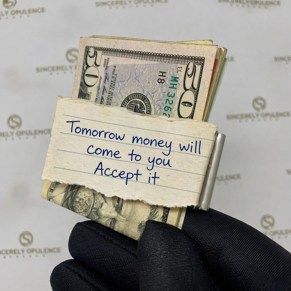 manifestpower4X's tweet photo. Drop 11:11 to Accept it!! https://t.co/3ck5XJItpG