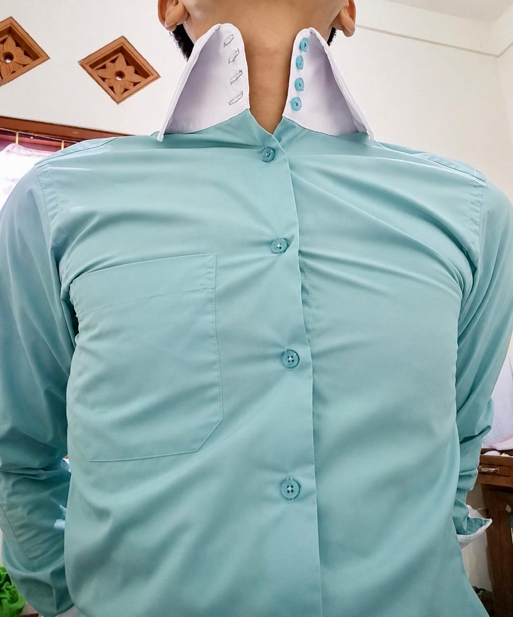 asianvampire26's tweet photo. Nothing hits harder than a high-collar shirt. 🔥
Four-button edition, no competition 😎 https://t.co/nJxXRfZDop