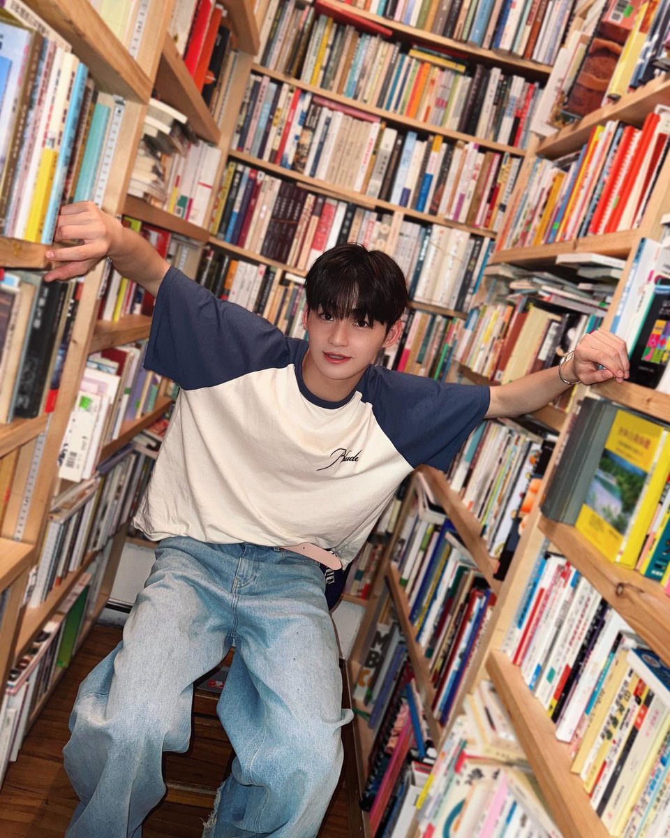 2006O328's tweet photo. 대비감이 유난히 이뻣던 동그라미가잇어... https://t.co/XOYaoioyZu